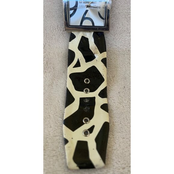 Womens Fashion Watch Stylish Timepiece Elegant Chic Casual Everyday Accessory - Picture 2 of 3